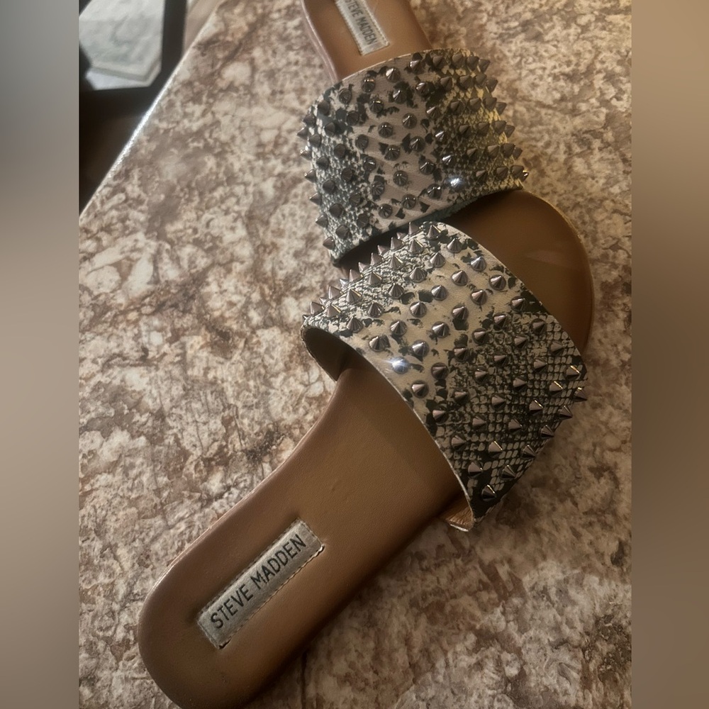 Steve Madden flats